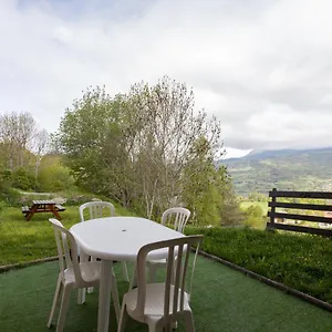 https://les-arolles-appartement-vue-sur-la-montagne.fr-provencehotel.com